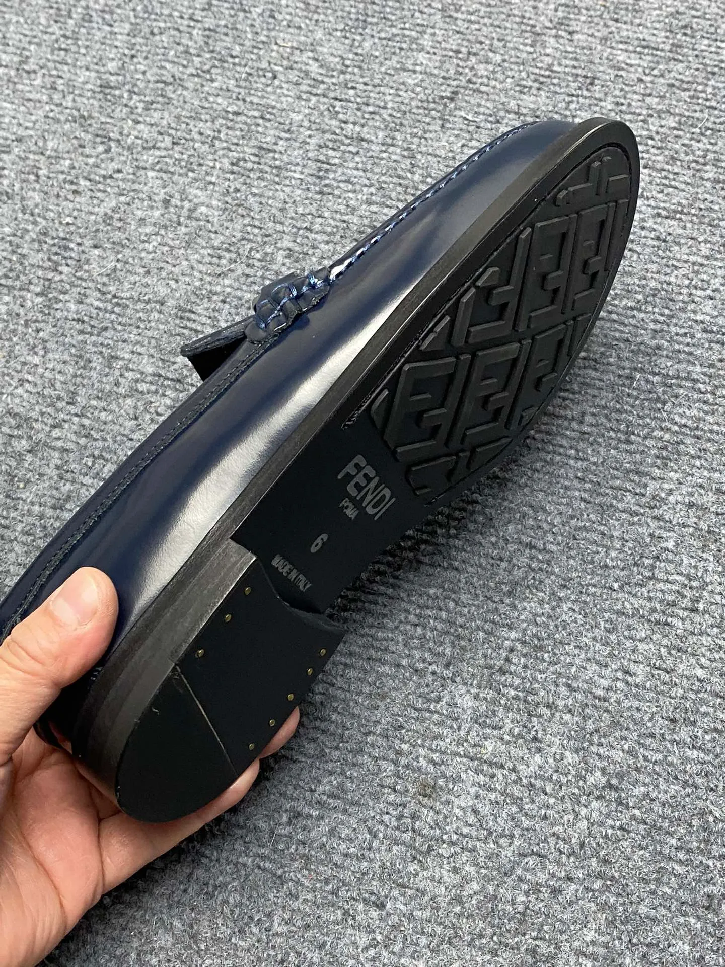 Men's Men's Shoes Men's Men's Shoes 💰900FENDI Fendi Men's Breathable and Comfortable Leather Shoes. Original development. The leather outsole is made of leather. Counters copy one to one. Imported counter cowhide. Imported water dyes cattle. 38 to 44. (45.46. can be ordered. 47.